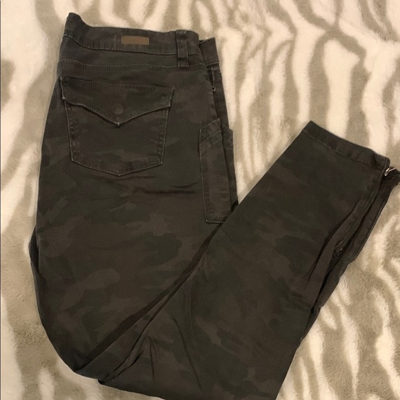 Kut from the Kloth Denim - Kut from the Kloth Green Skinny Jeans with Rich Color